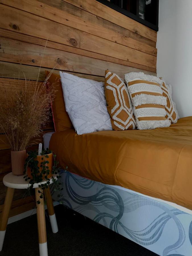 מלון אוקלנד Onehunga Garden Tinyhouse With Parking מראה חיצוני תמונה